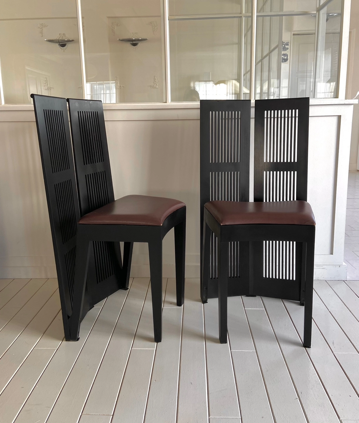 カッシーナ　LUBEKKA　チェア　Italy　イタリア 1991 Lubekka ChairㅣCassina, Italy : MARKT FAHRT 마켓파흐트