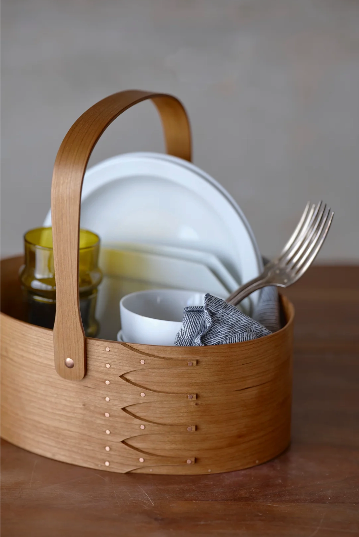 PARSNIPS] IFUJI l OVAL CARRIER