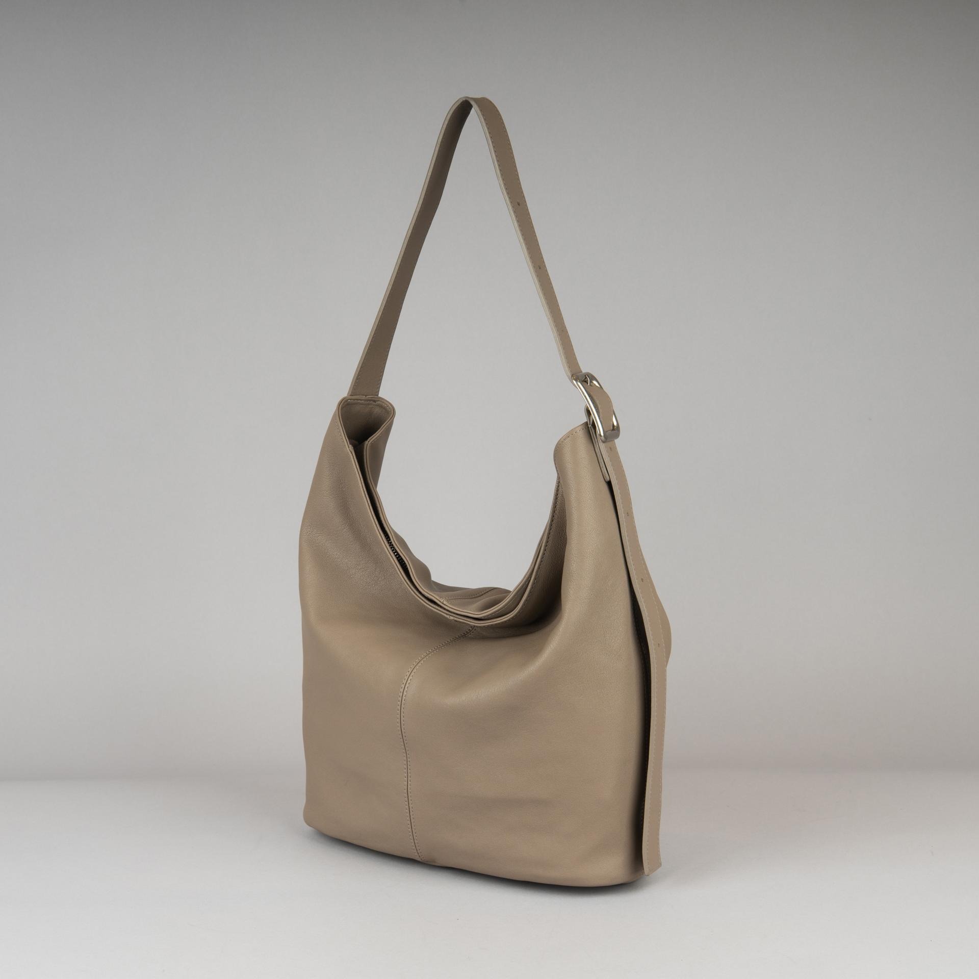 Bawu拉链水桶包 / Bao Bag