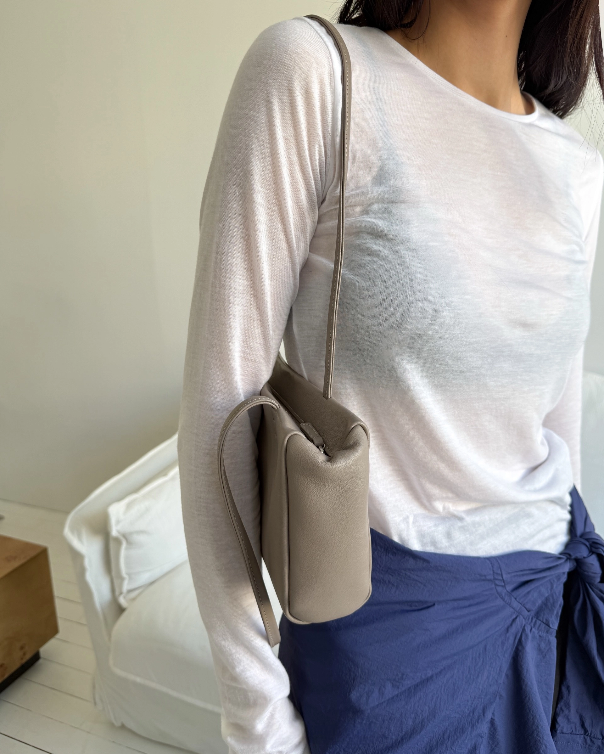长廊包 / Slim Shoulder