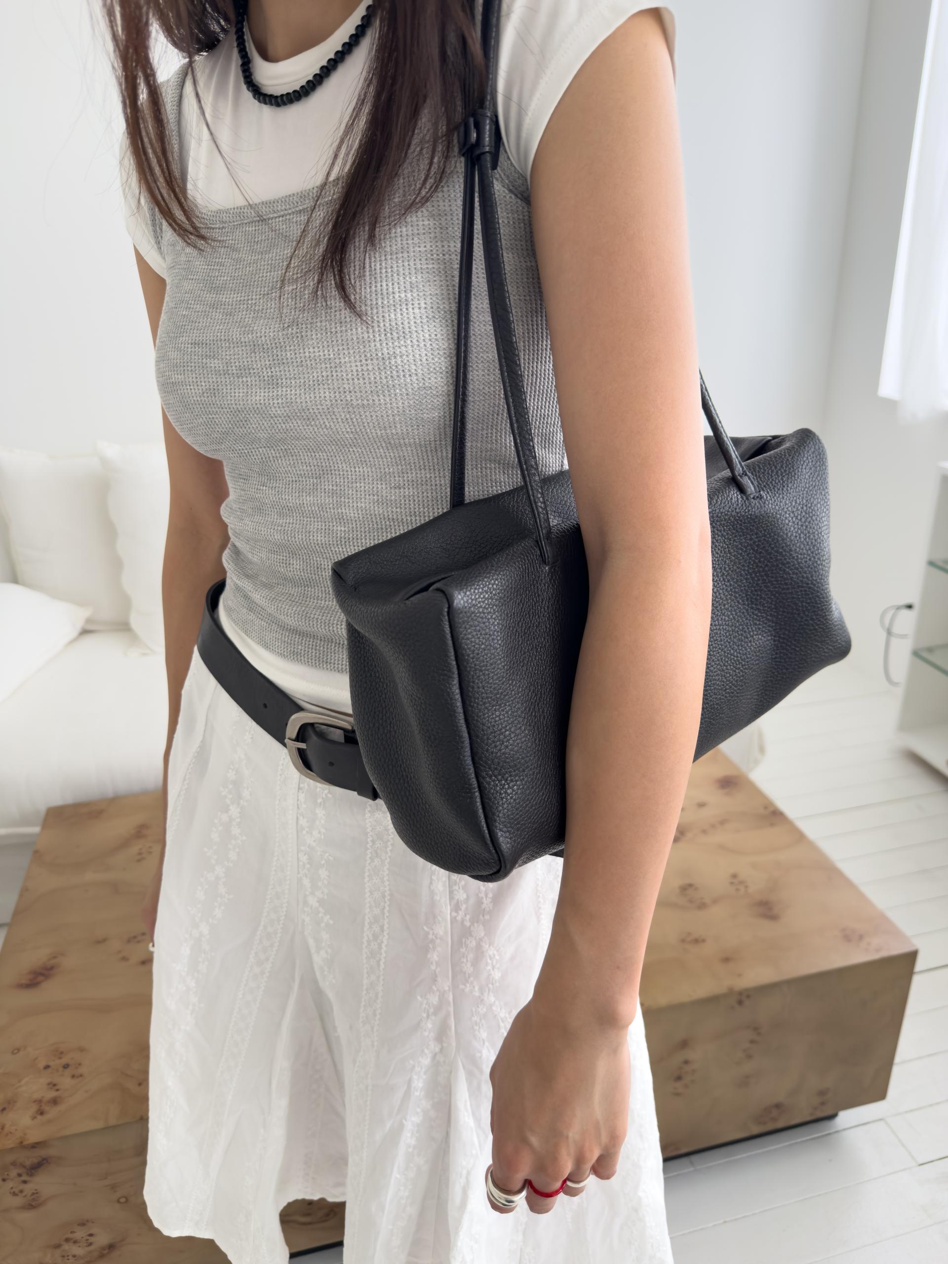Brick Shoulder