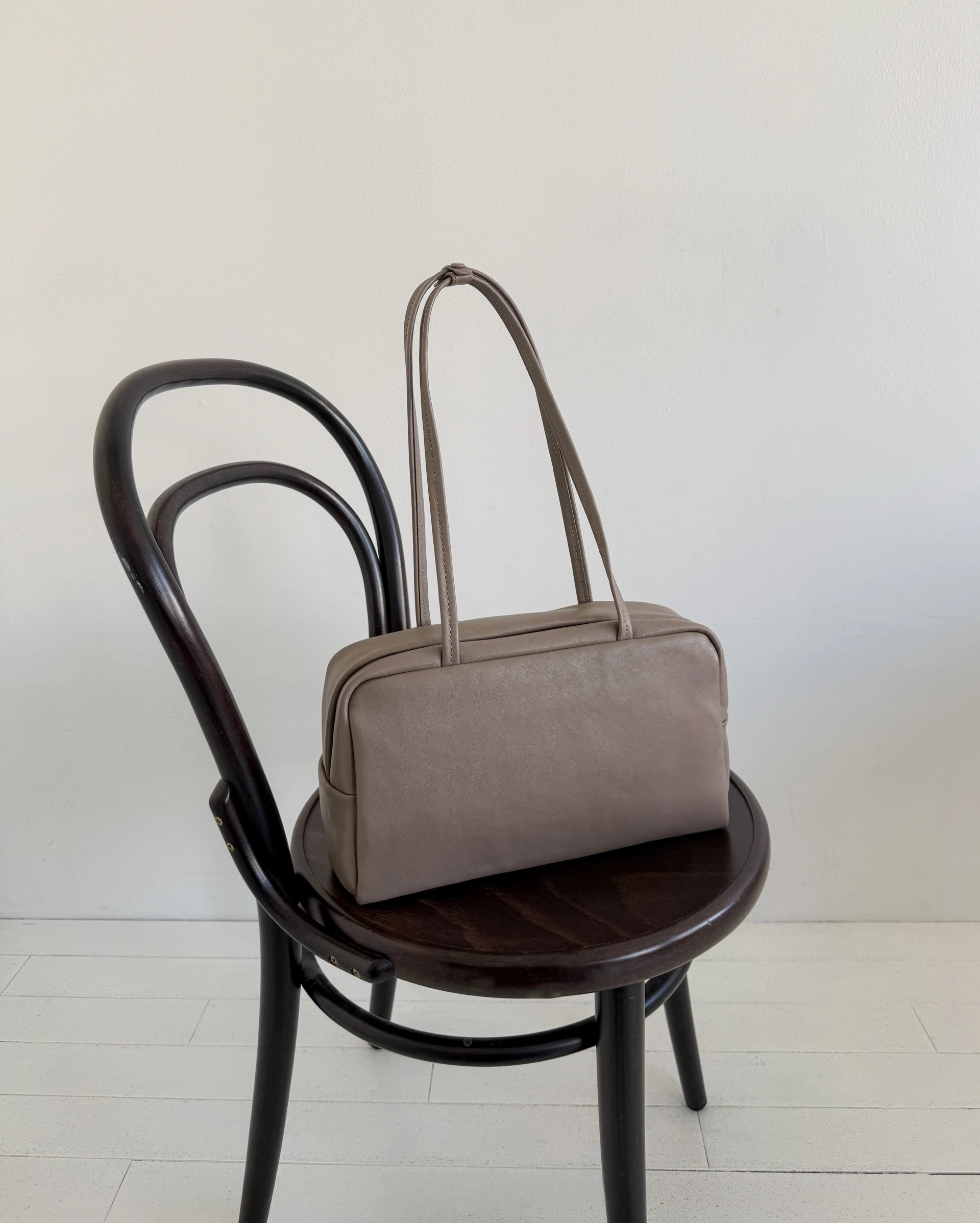 磁吸合页包 / Fold Bag