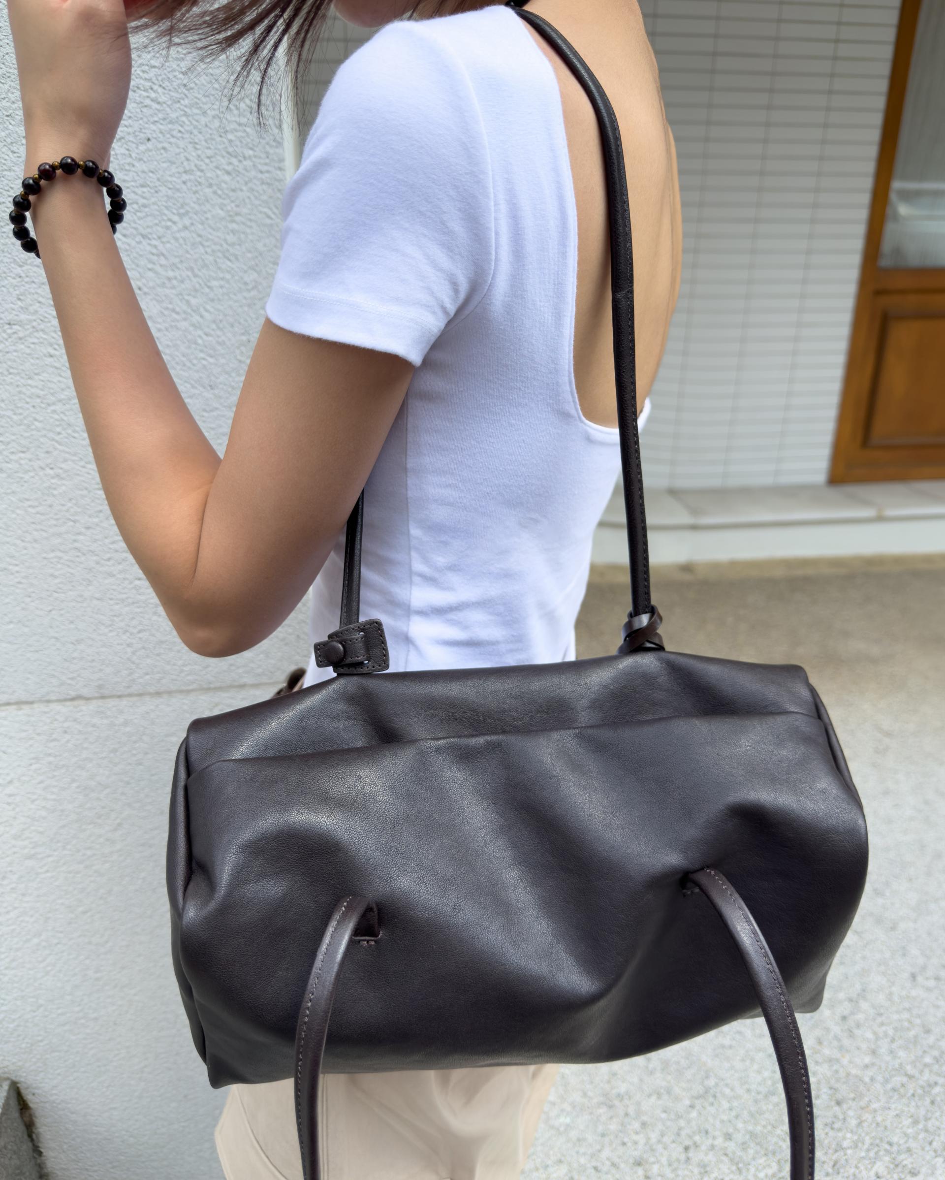 Brick Shoulder