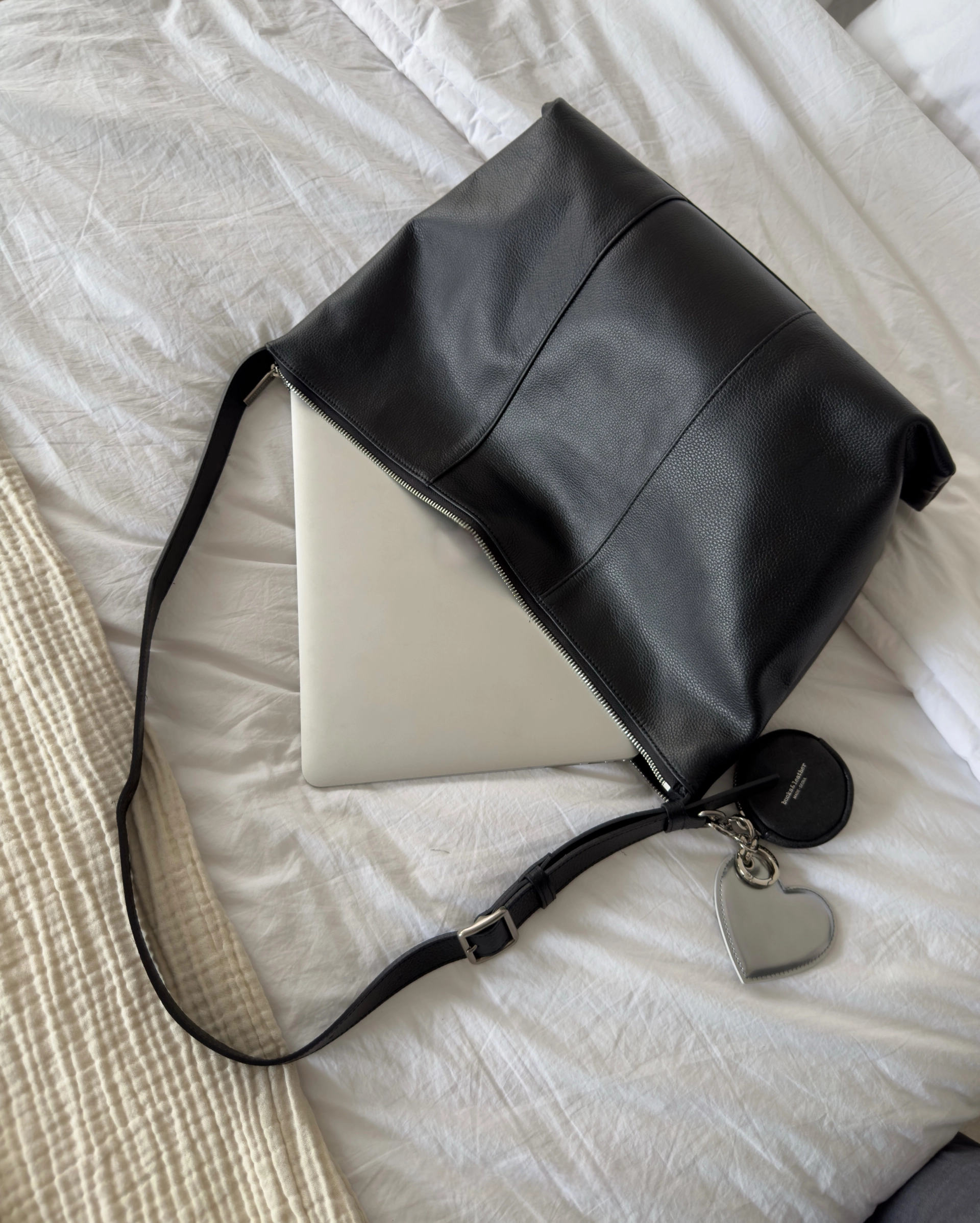 Corner Bag L