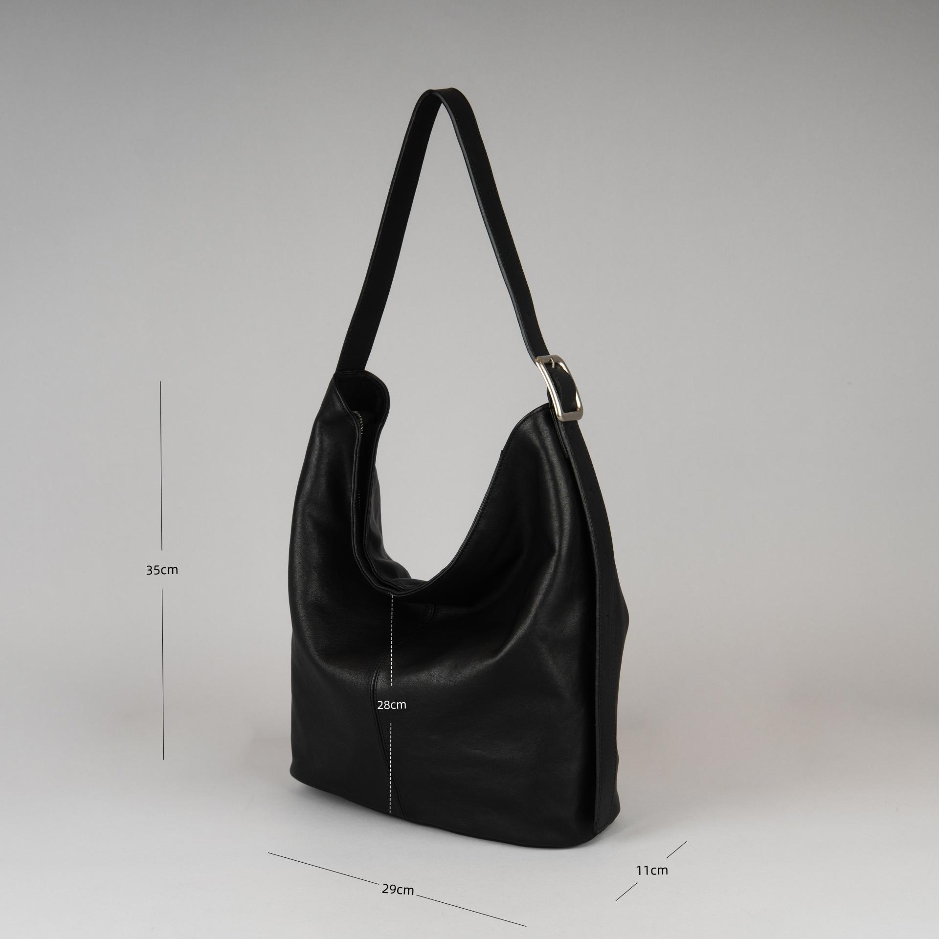 Bawu拉链水桶包 / Bao Bag