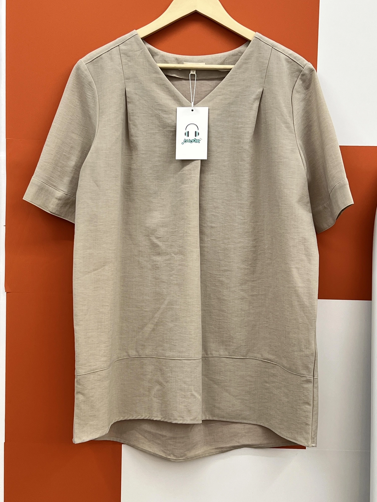 버디즈 빈티지 HUSHUSH V넥 반팔티 M