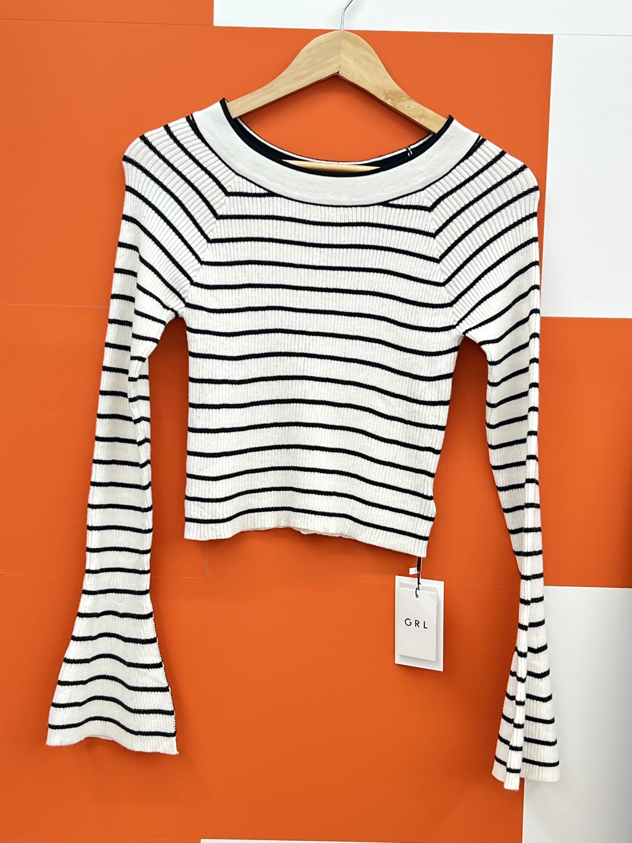 버디즈 빈티지 GRL 레이온 혼방 니트 새상품 M