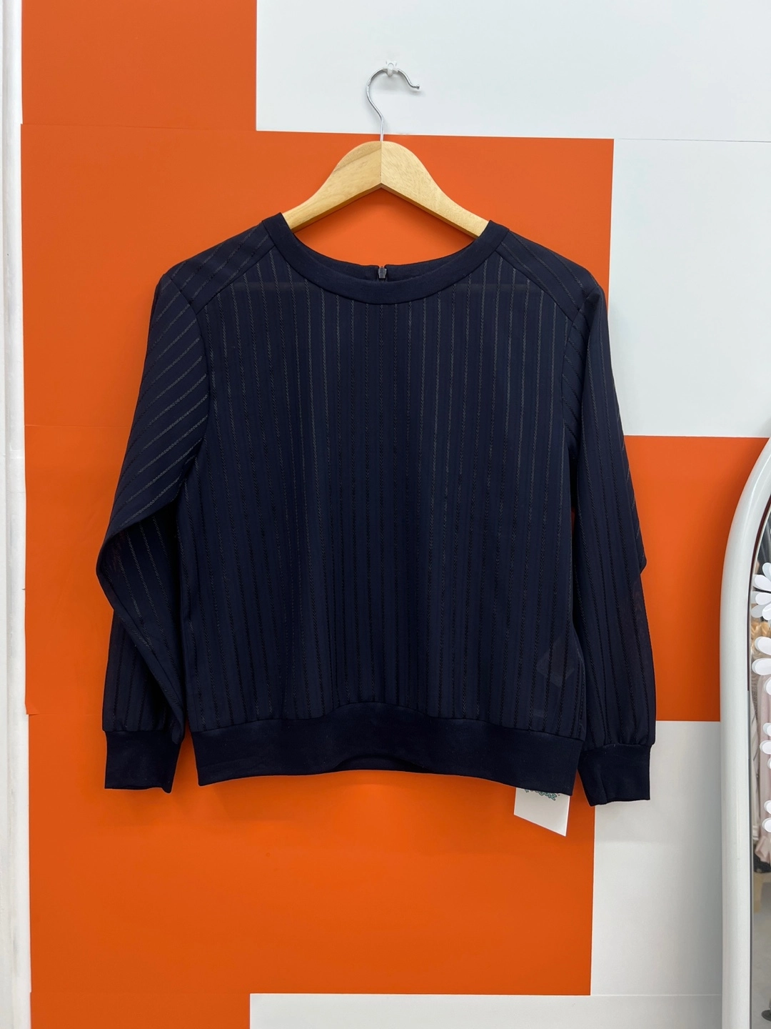 DENDROBIUM 라운드 티셔츠 M