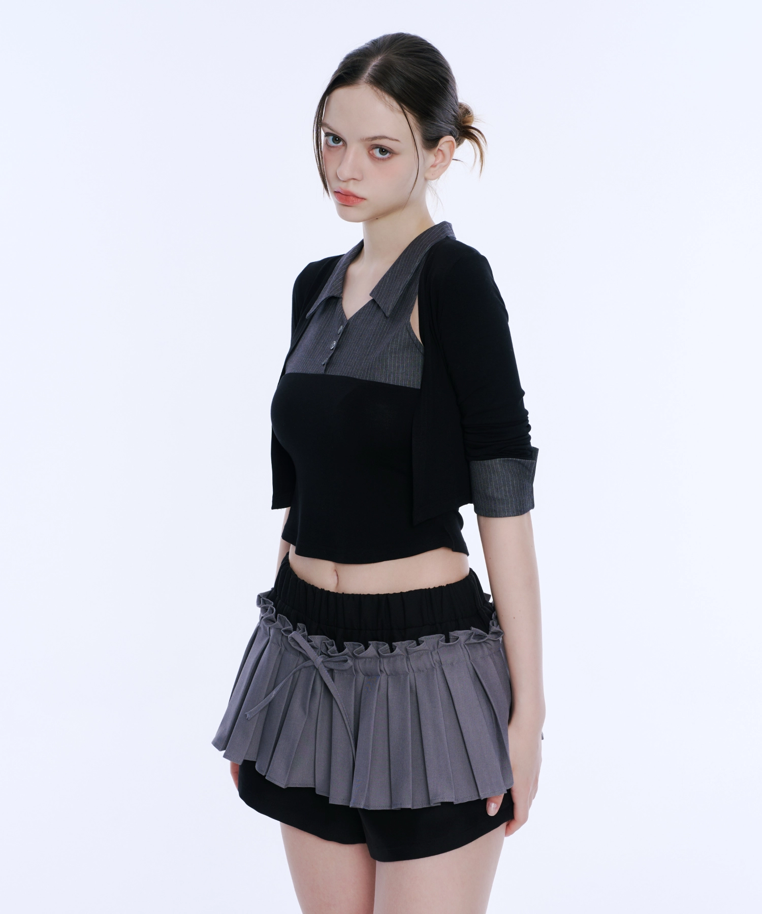 Layered Sleeveless Top & Bolero Set (Black&Grey)