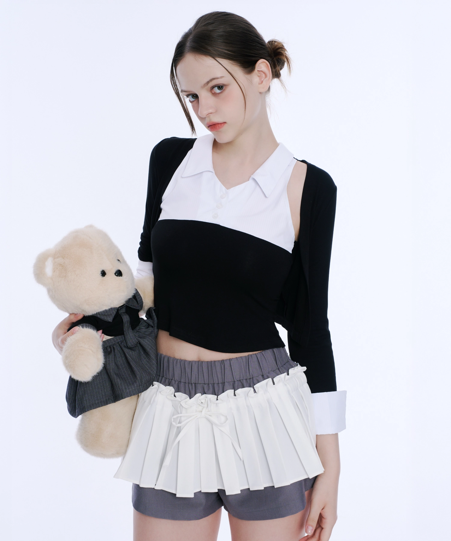 Layered Sleeveless Top & Bolero Set (Black&White)