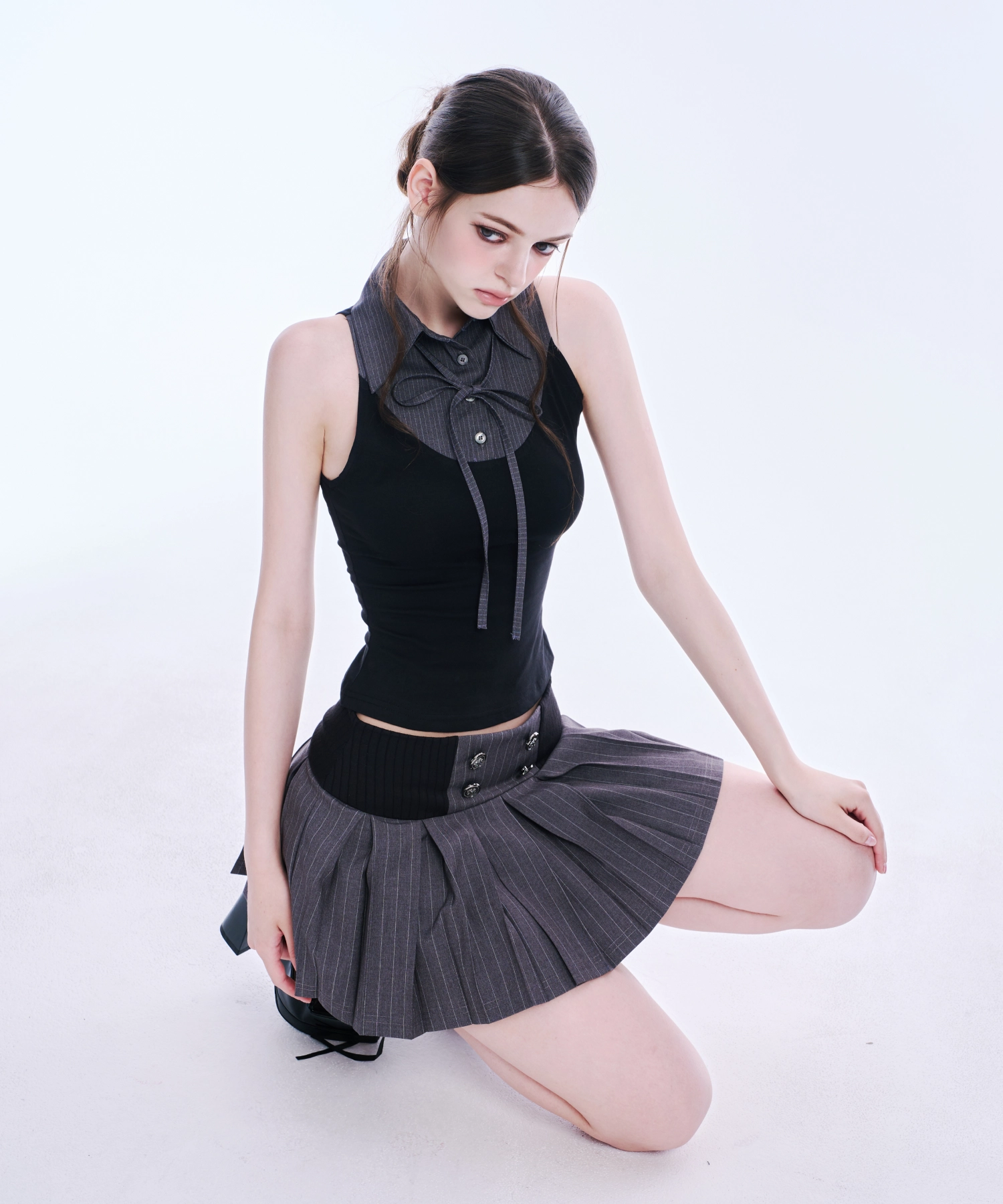 Layered Ribbon Collar Sleeveless Tee (Grey Stripe)