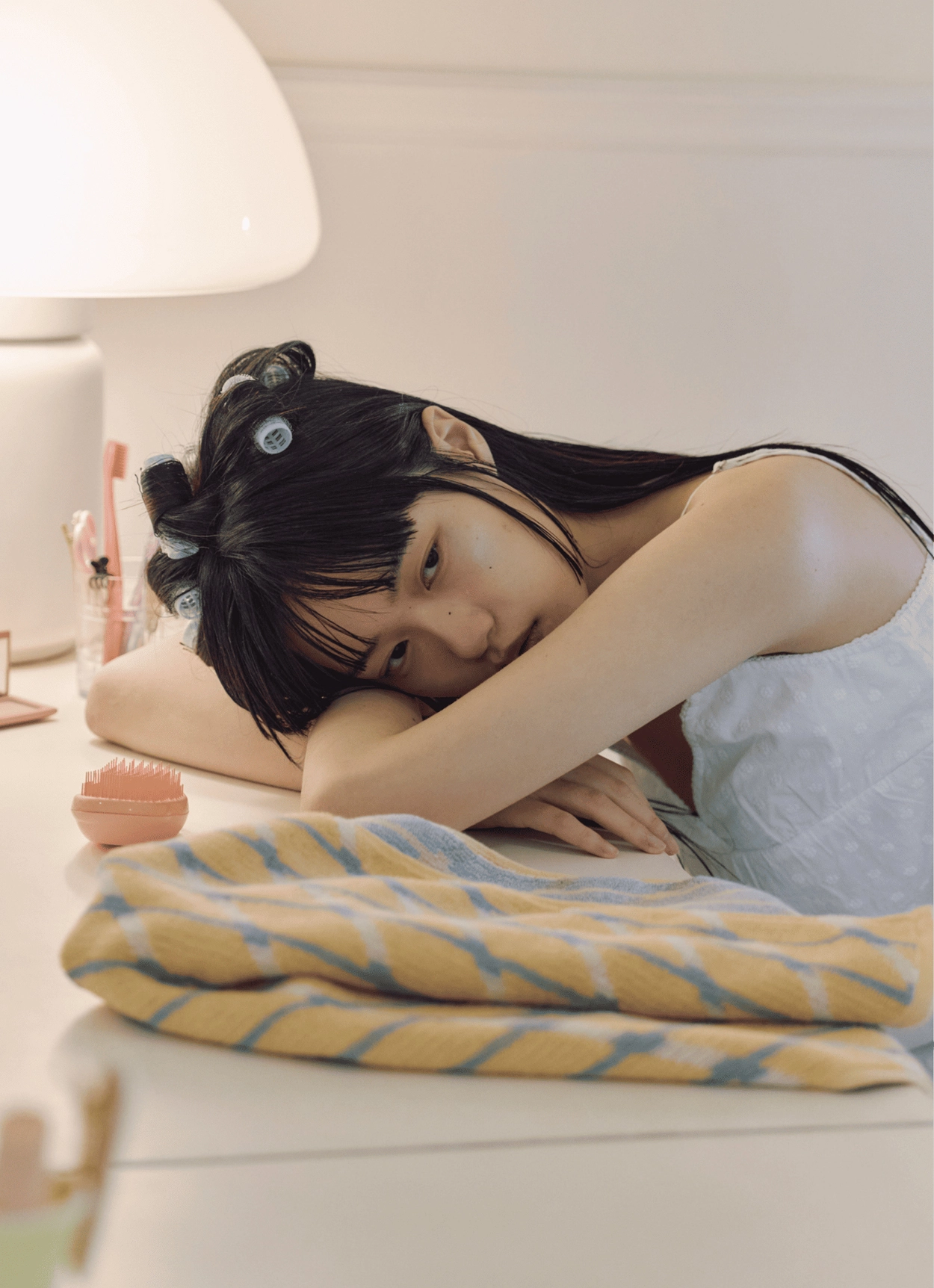 머플러 모델 착용 이미지-S7L8