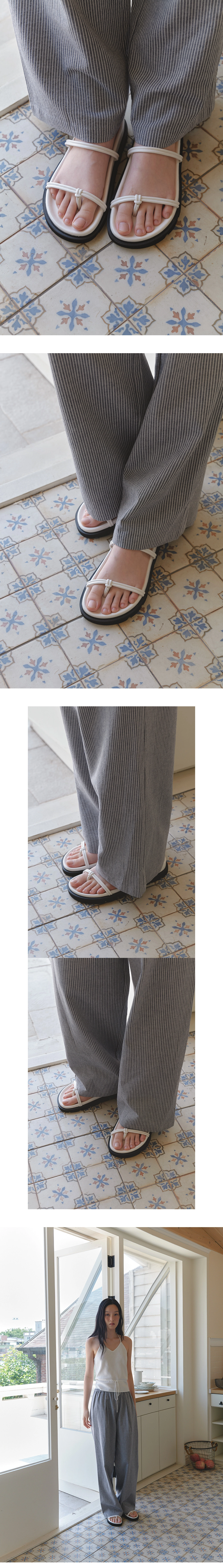 Strap slippers_2colors
