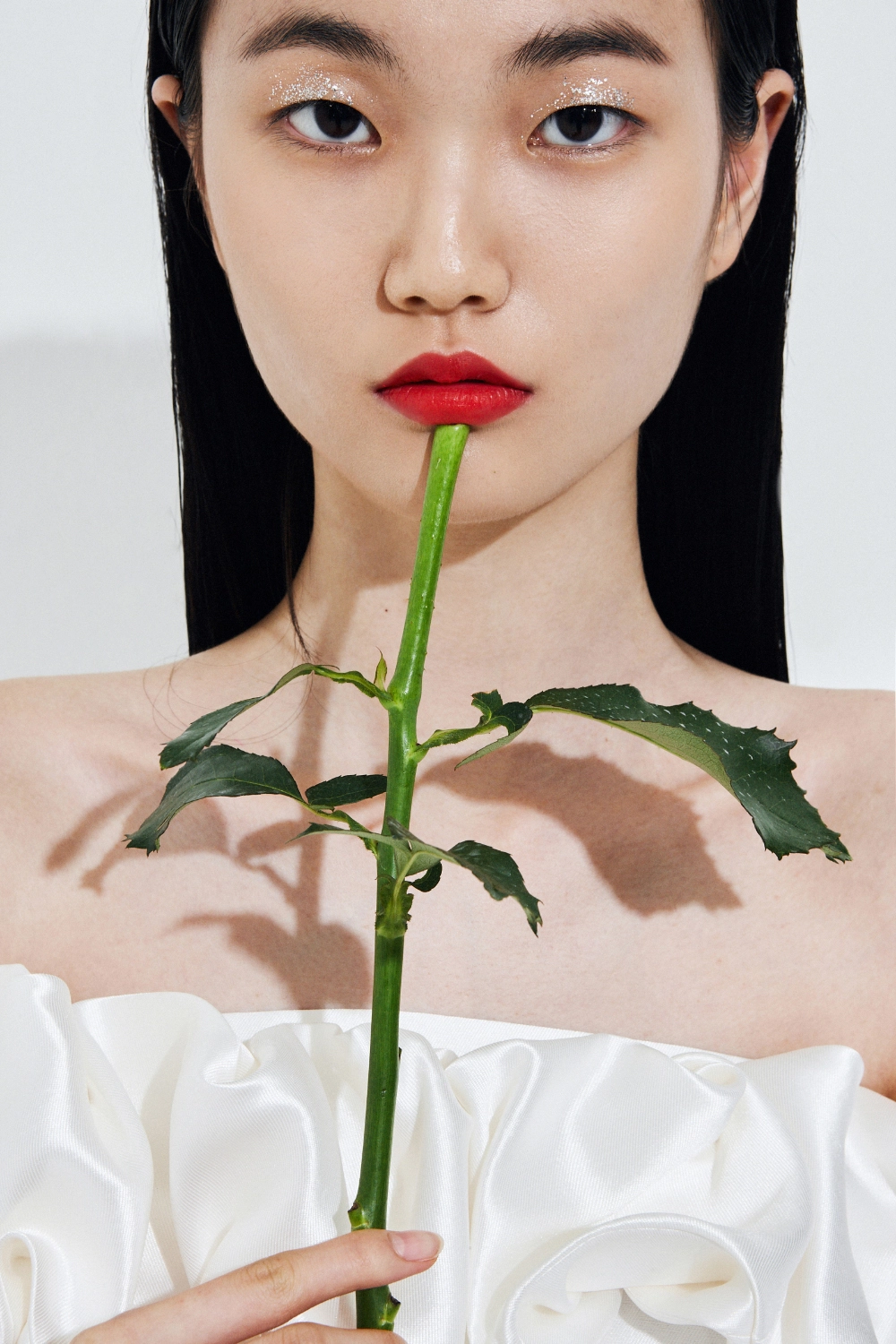 드레스 모델 착용 이미지-S1L2