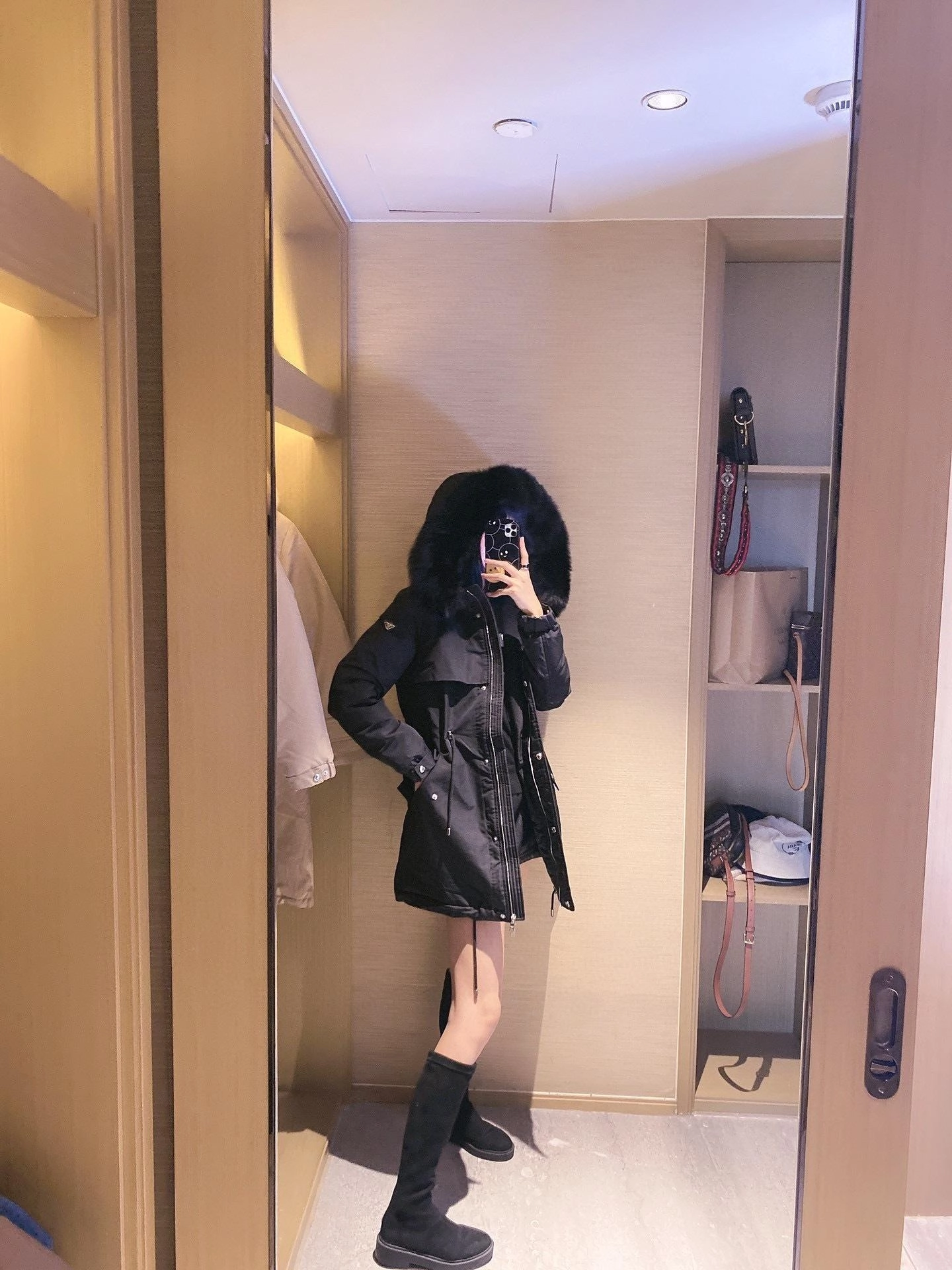 리나일론 퍼 트리밍 파카 (블랙/그레이/베이지)
