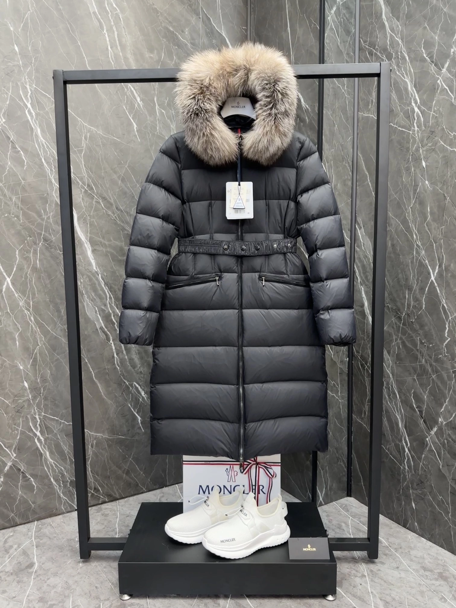 보에딕 롱 다운 패딩