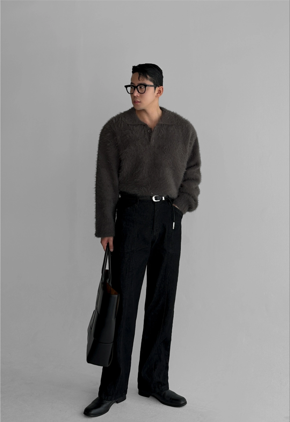 긴팔 티셔츠 모델 착용 이미지-S60L3