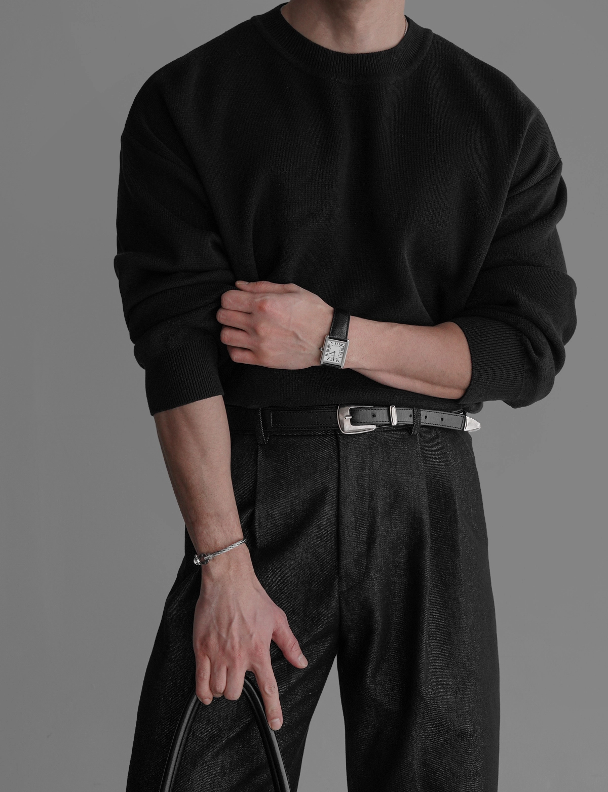 긴팔 티셔츠 모델 착용 이미지-S460L24