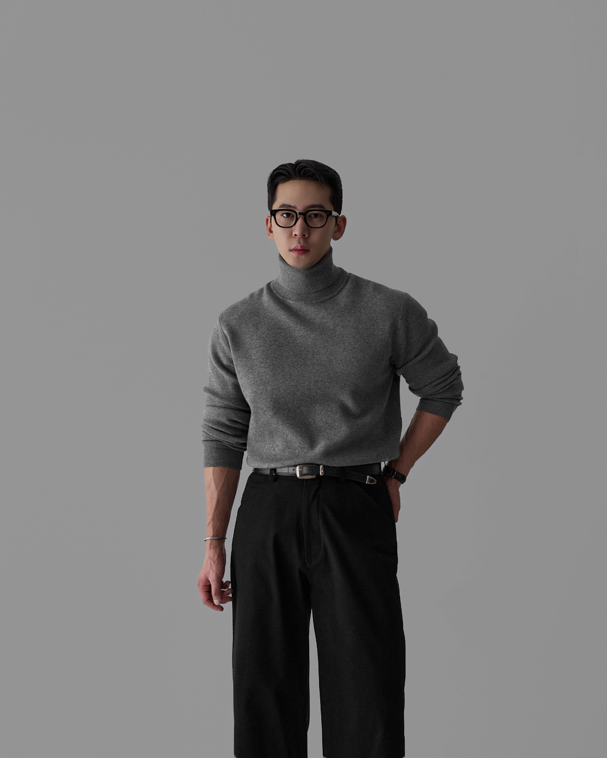 긴팔 티셔츠 모델 착용 이미지-S442L1