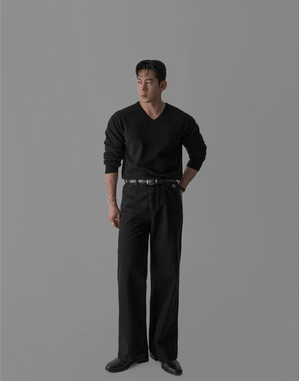 긴팔 티셔츠 모델 착용 이미지-S431L32