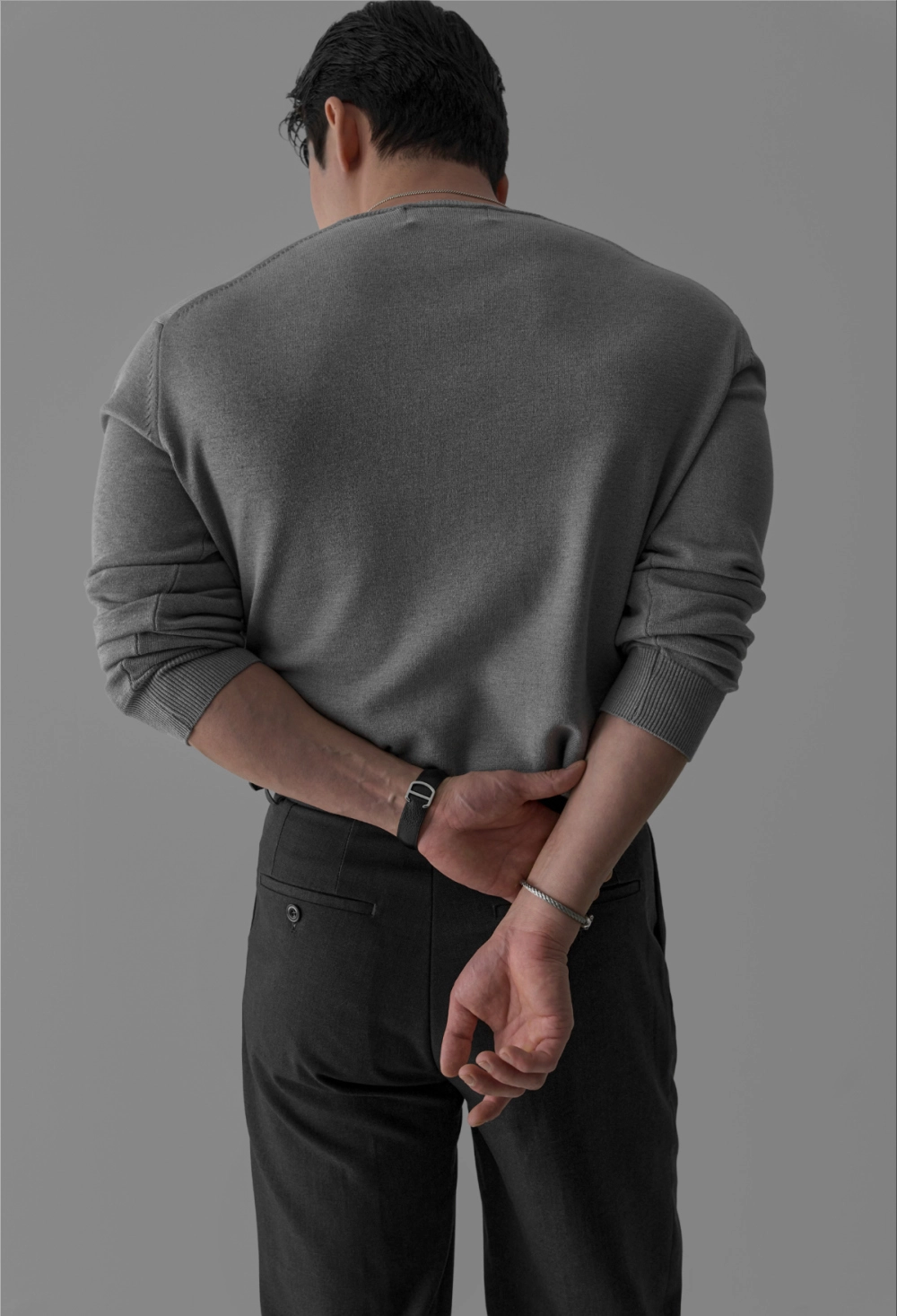 긴팔 티셔츠 모델 착용 이미지-S431L16