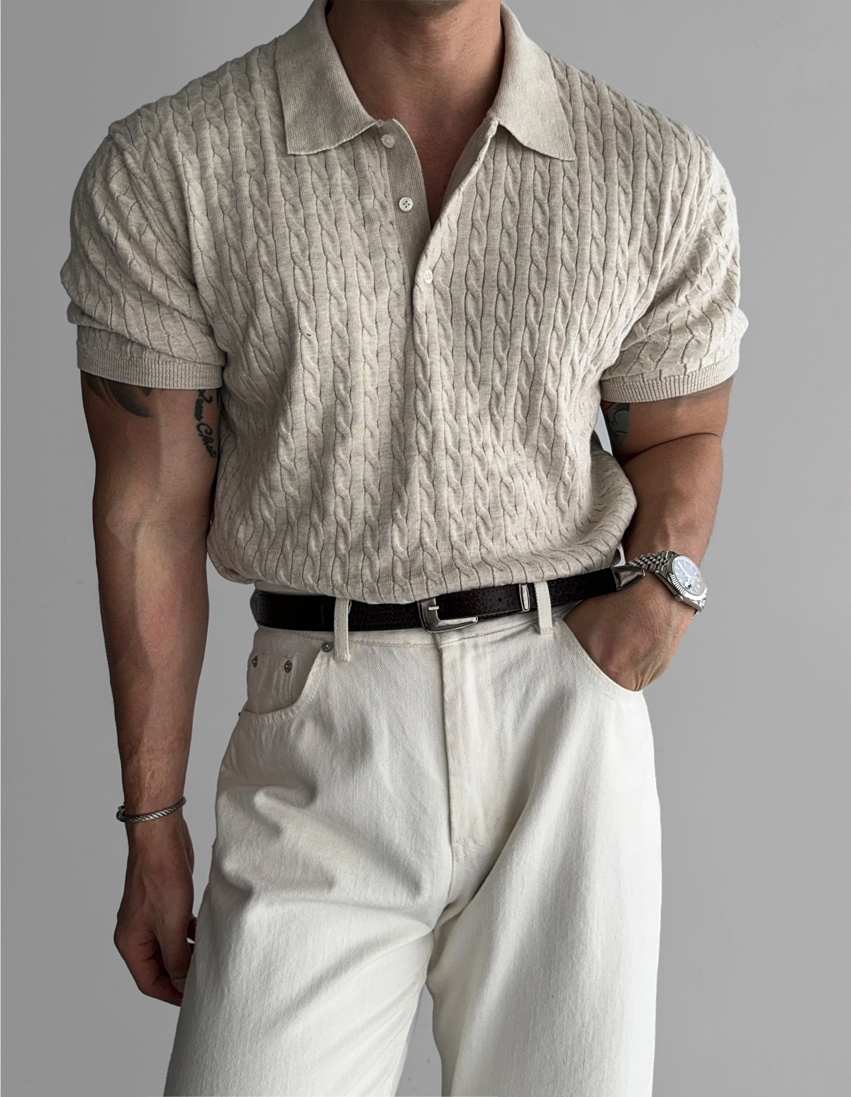 반팔 티셔츠 모델 착용 이미지-S284L54