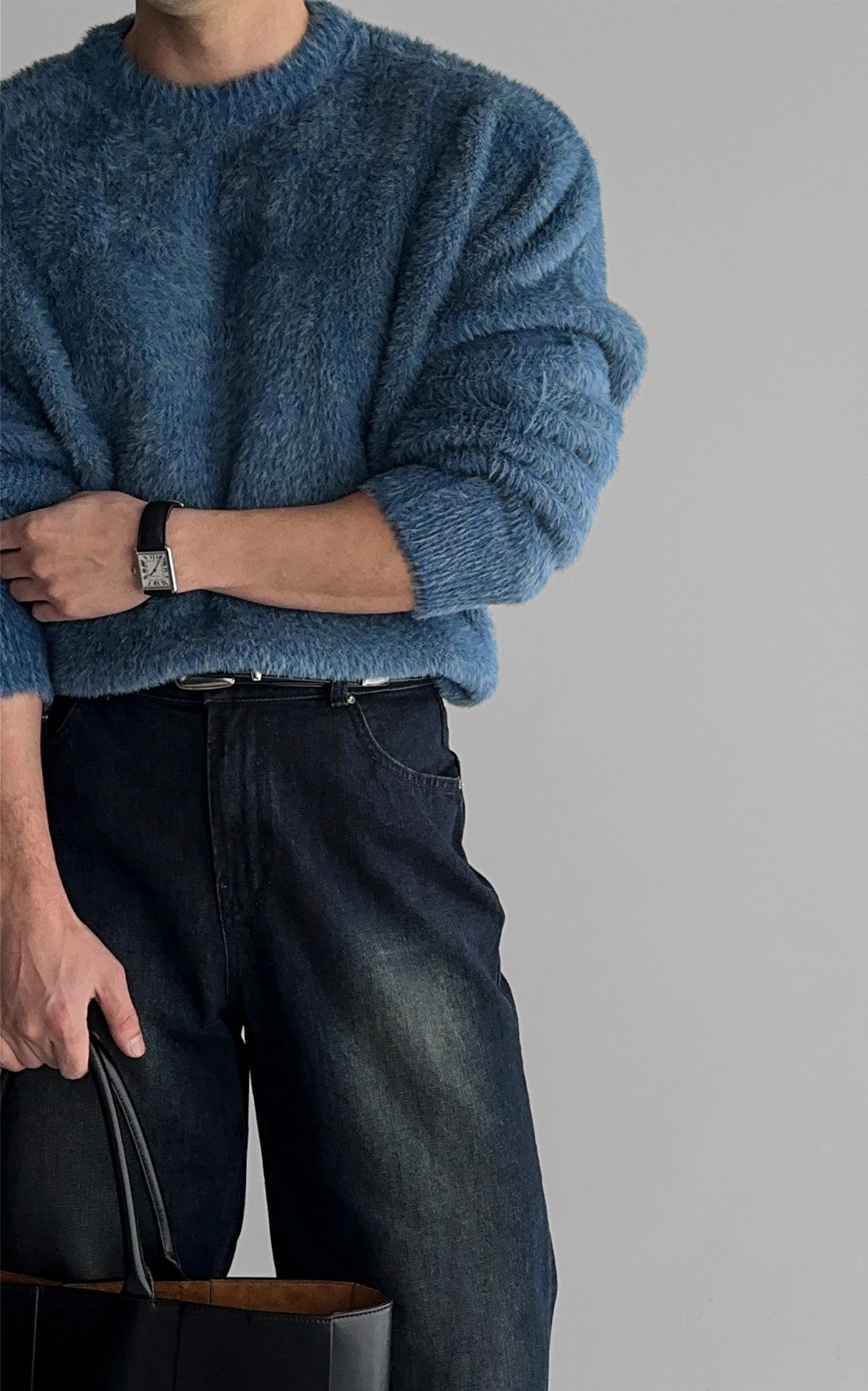 긴팔 티셔츠 모델 착용 이미지-S156L10