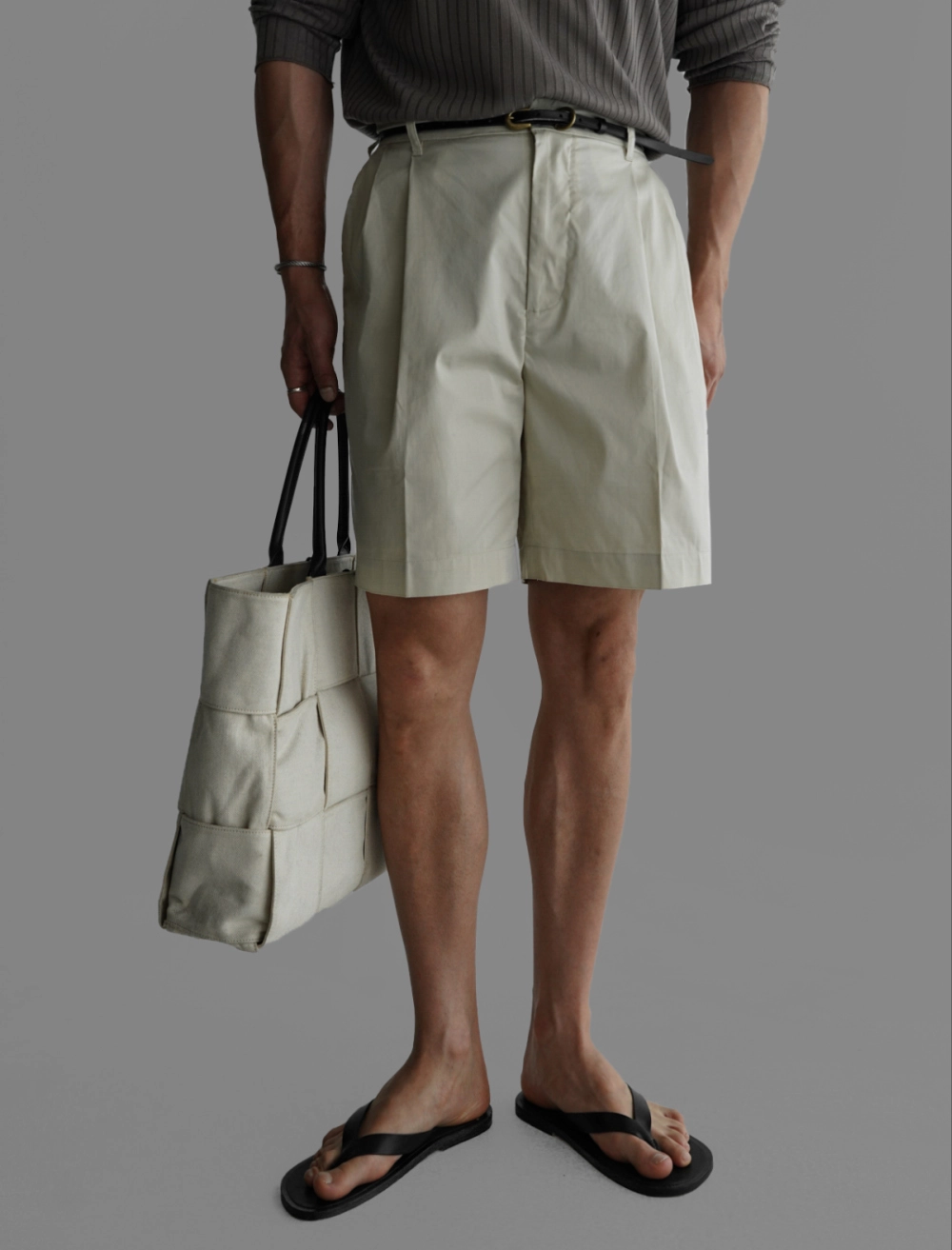 반바지 모델 착용 이미지-S371L3
