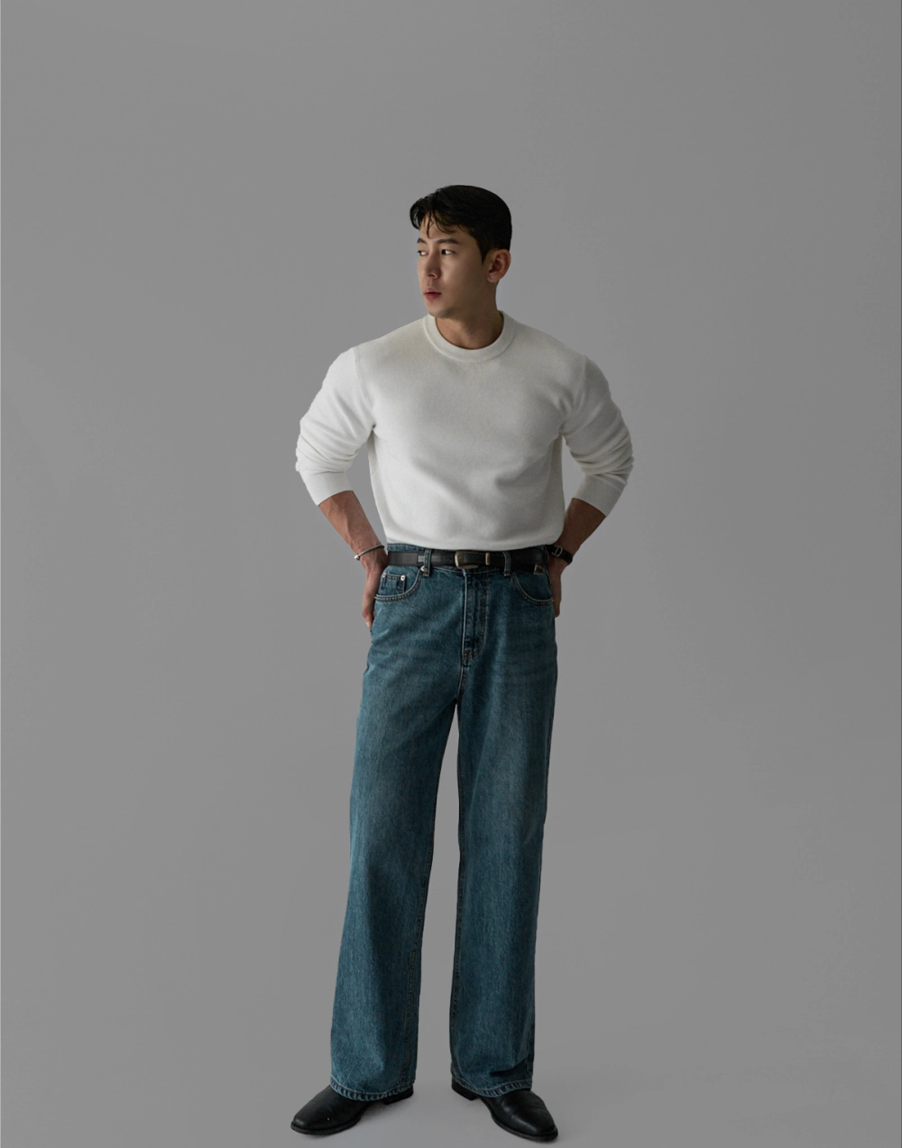 긴팔 티셔츠 모델 착용 이미지-S480L2
