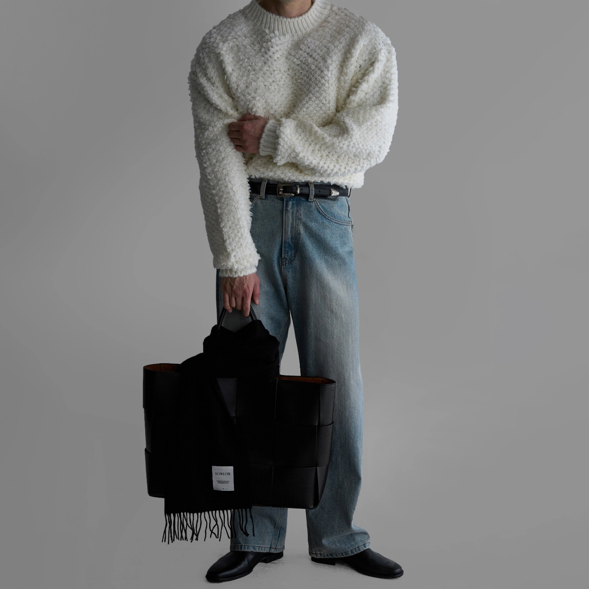 긴팔 티셔츠 모델 착용 이미지-S453L35