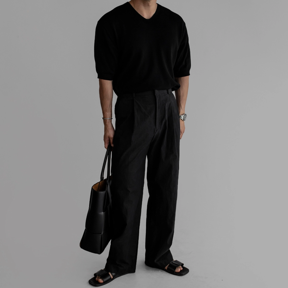 반팔 티셔츠 모델 착용 이미지-S349L14