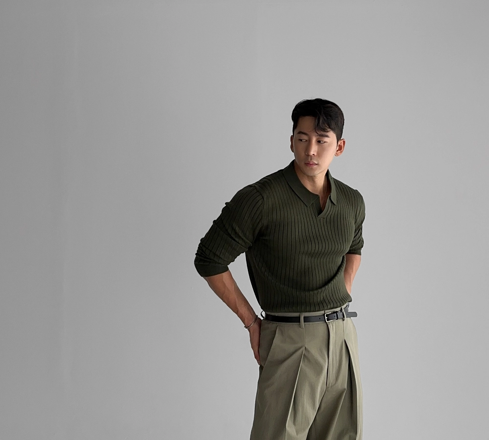 긴팔 티셔츠 모델 착용 이미지-S643L32