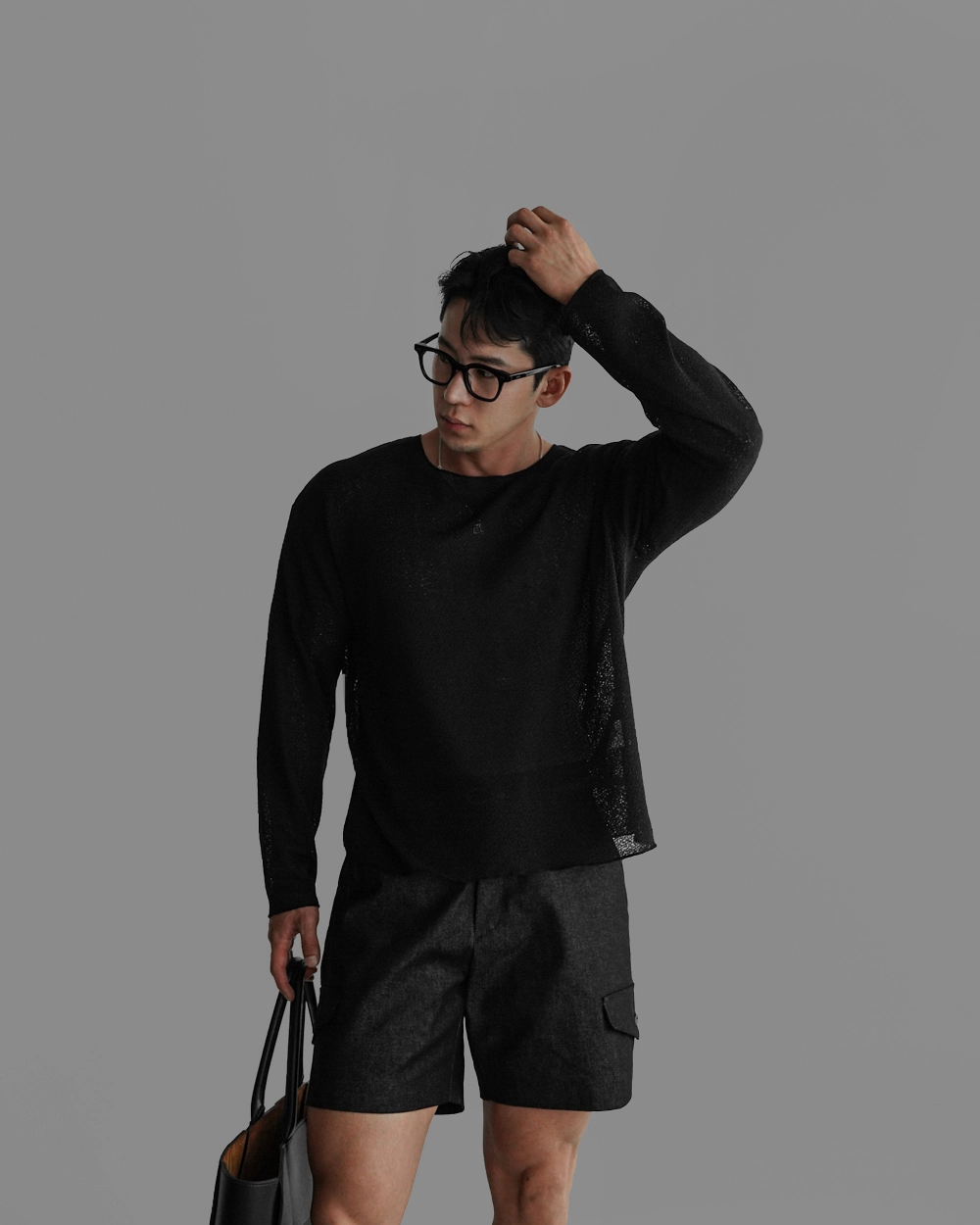 긴팔 티셔츠 모델 착용 이미지-S469L5