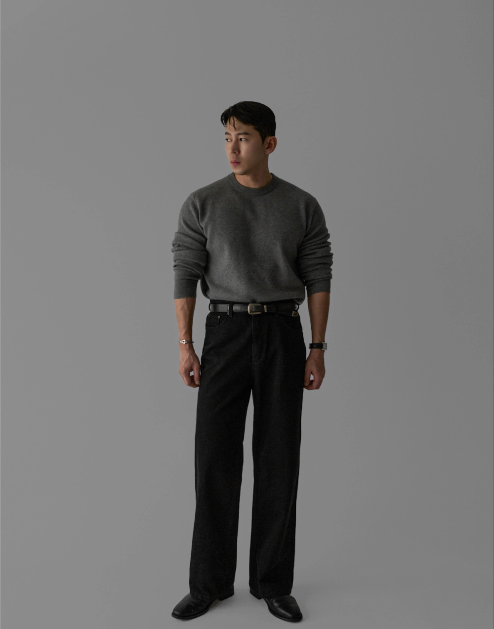 긴팔 티셔츠 모델 착용 이미지-S484L1