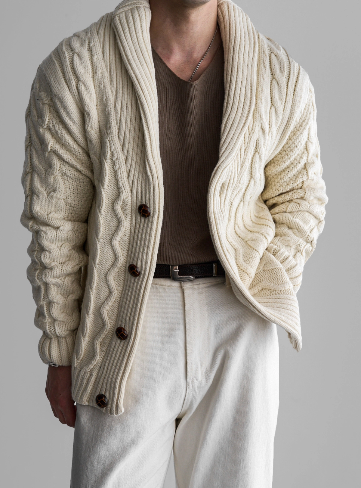 카디건 모델 착용 이미지-S439L16