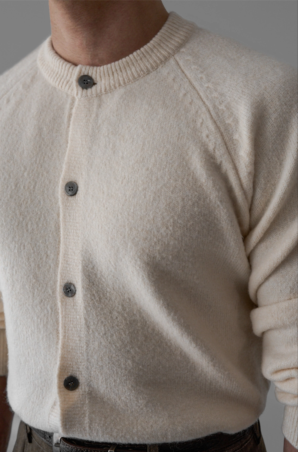 카디건 모델 착용 이미지-S518L39