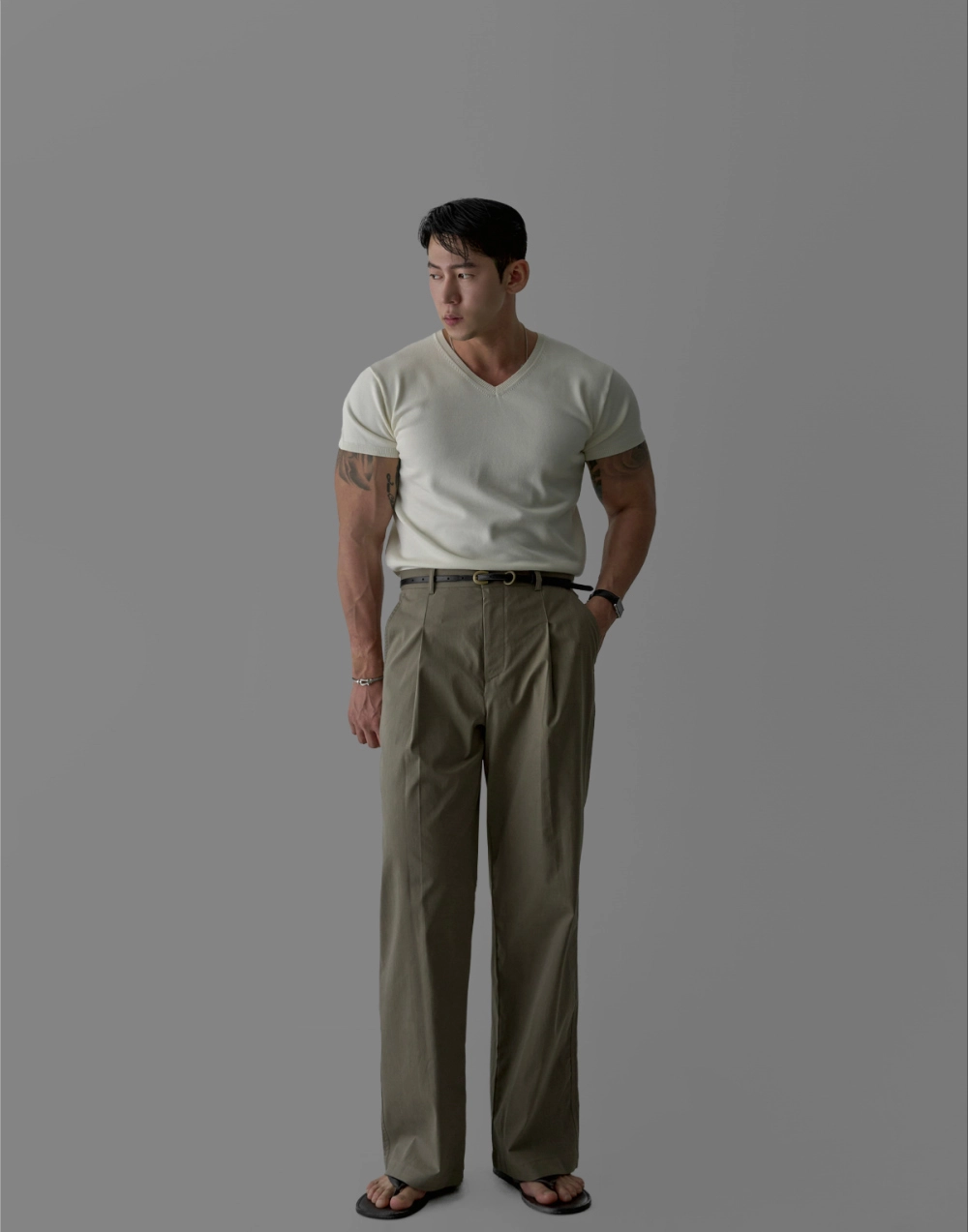 바지 모델 착용 이미지-S426L8