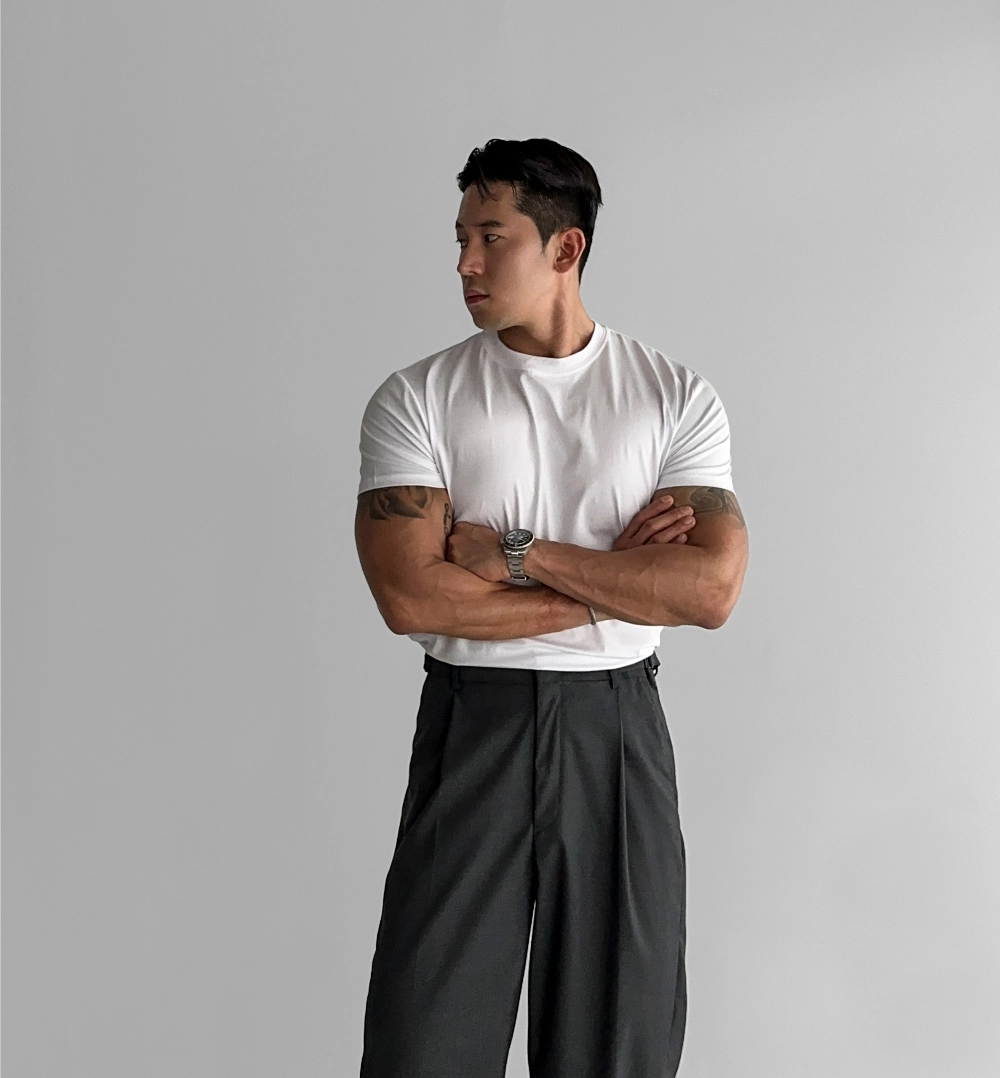 반팔 티셔츠 모델 착용 이미지-S531L34