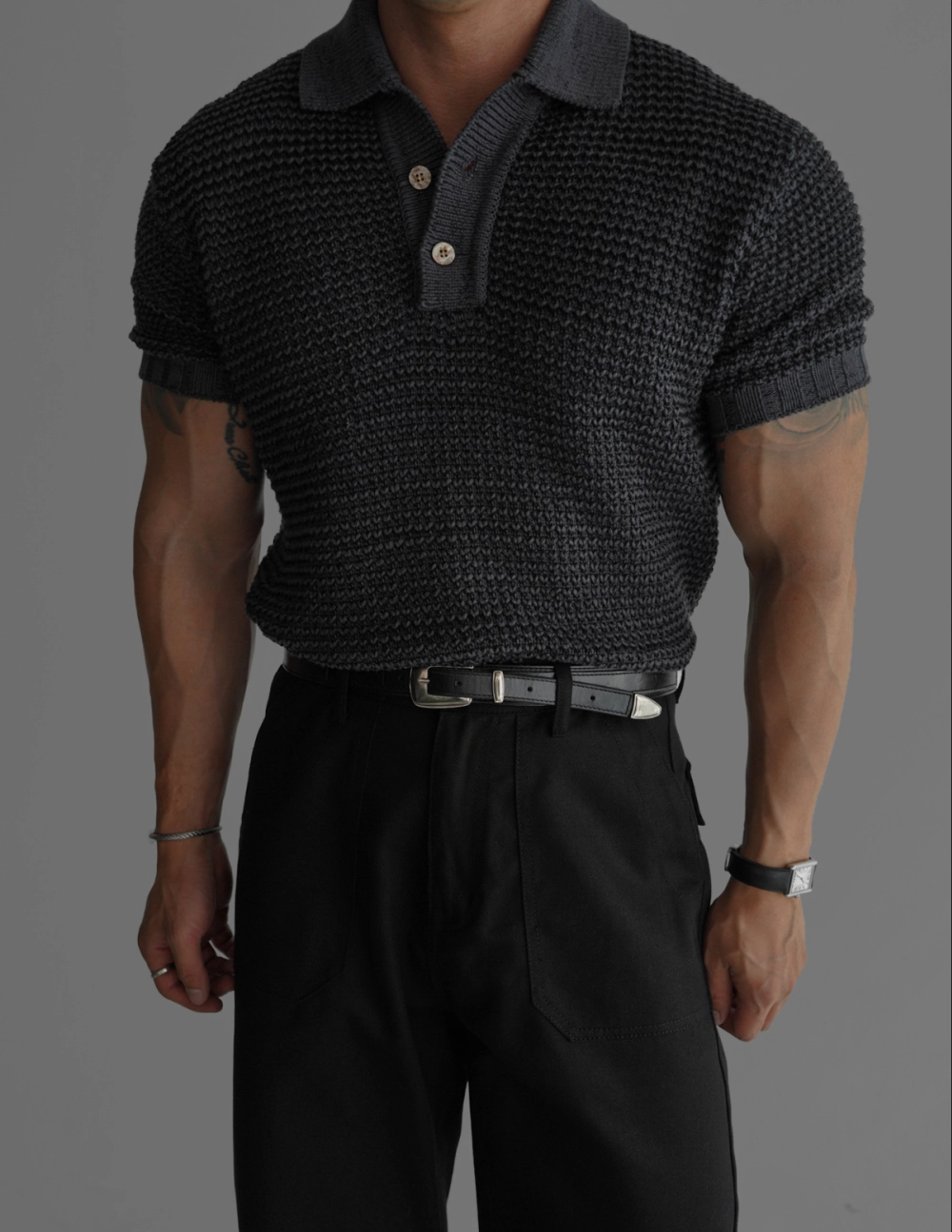 반팔 티셔츠 모델 착용 이미지-S458L8