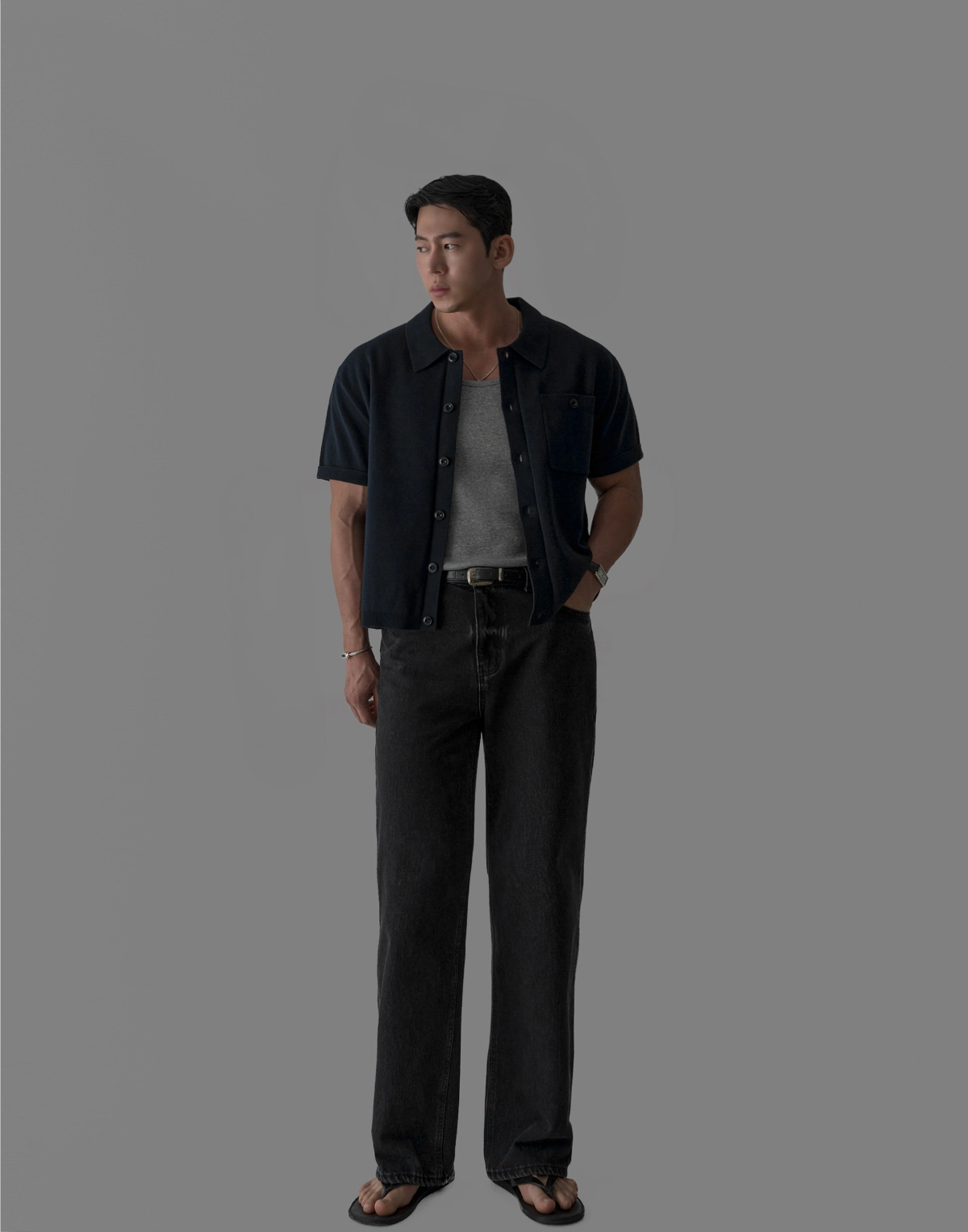 반팔 티셔츠 모델 착용 이미지-S455L26