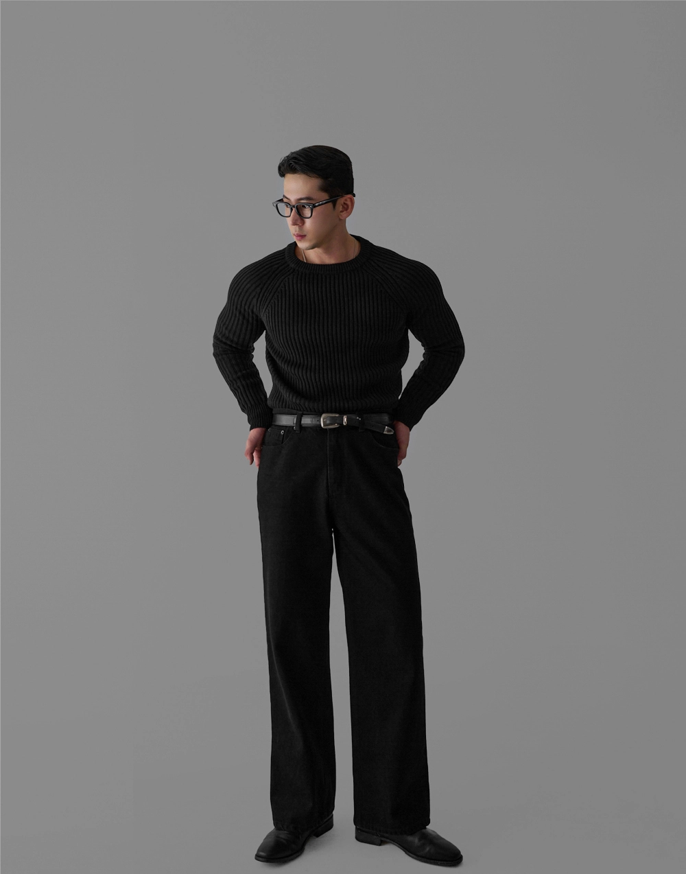 긴팔 티셔츠 모델 착용 이미지-S658L12