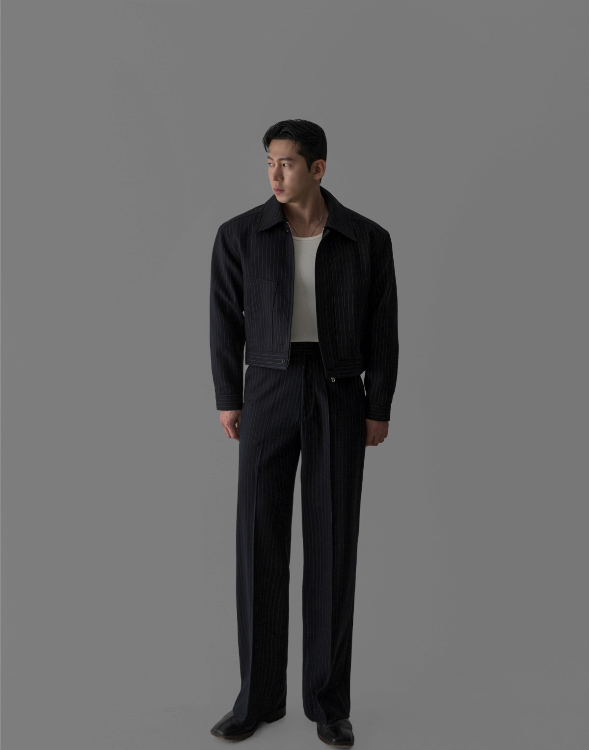 바지 모델 착용 이미지-S385L14