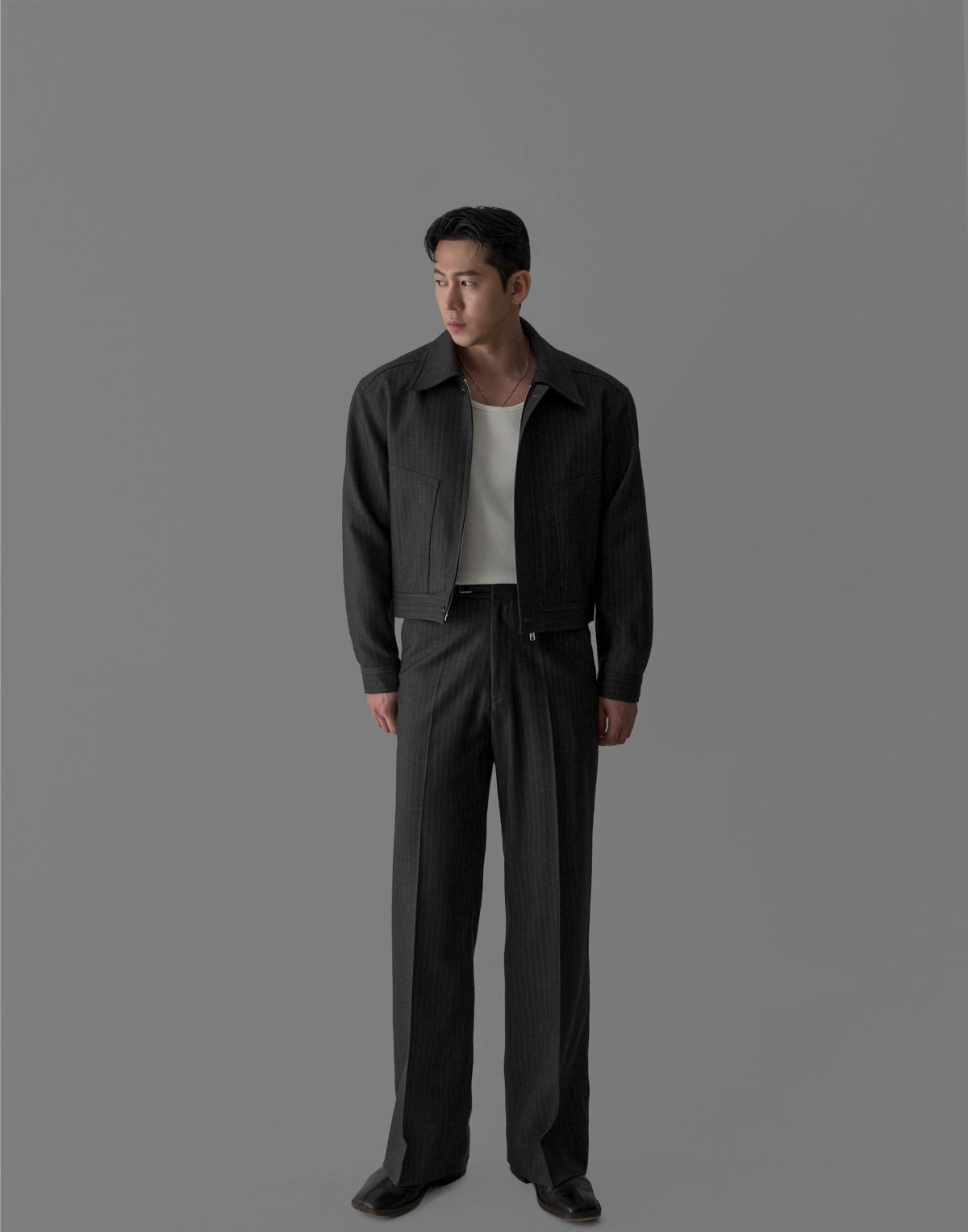 바지 모델 착용 이미지-S385L23
