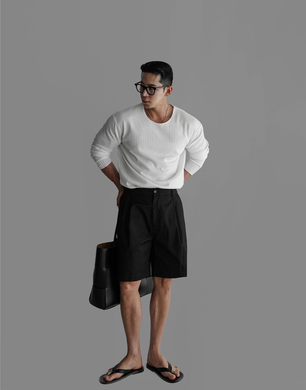 긴팔 티셔츠 모델 착용 이미지-S448L3