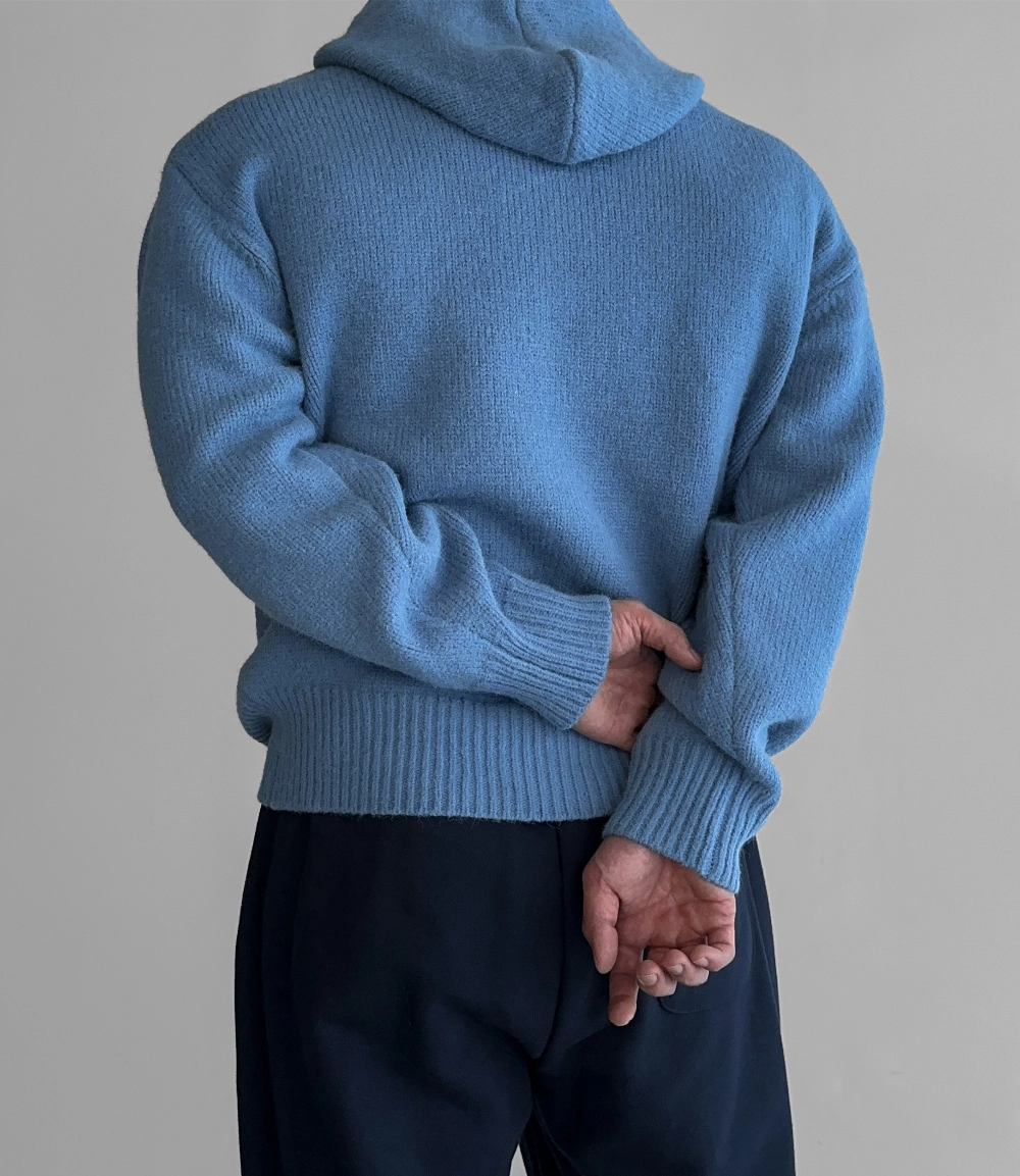 긴팔 티셔츠 모델 착용 이미지-S735L26