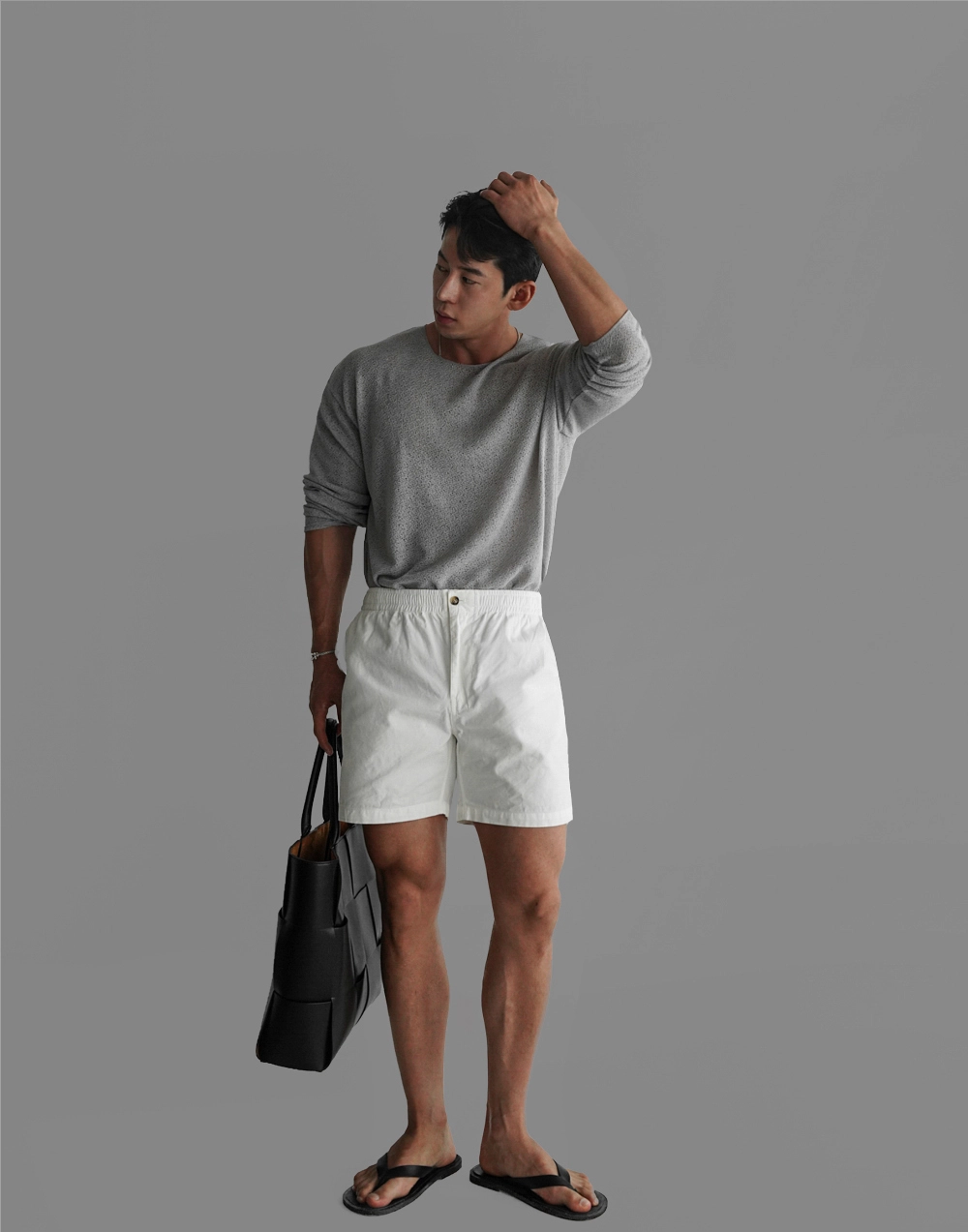 긴팔 티셔츠 모델 착용 이미지-S469L4