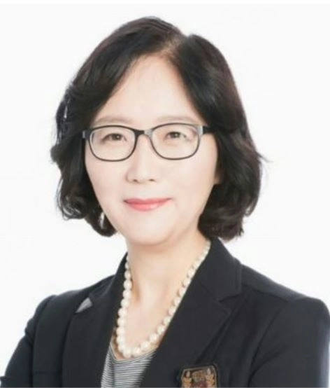 Researcher 7