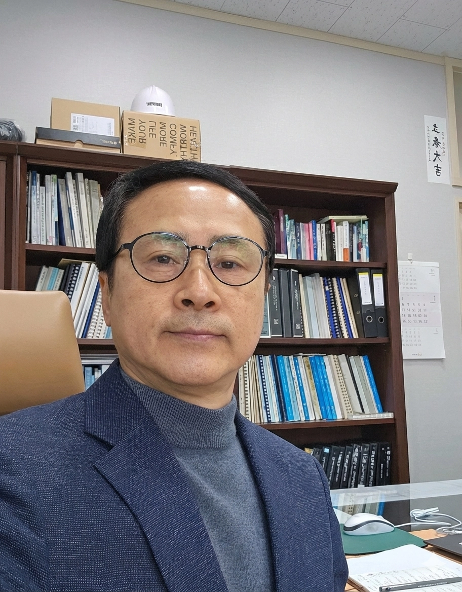 이성식 대표 | 월플러스